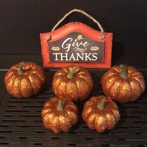 Rustic Harvest Decor